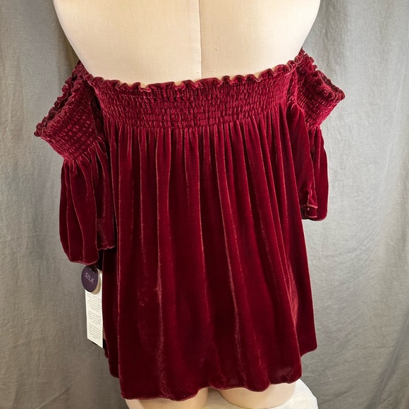 NWT Hale Bob Natalie off shoulder Red Silk blend velvet top S - Picture 7 of 11